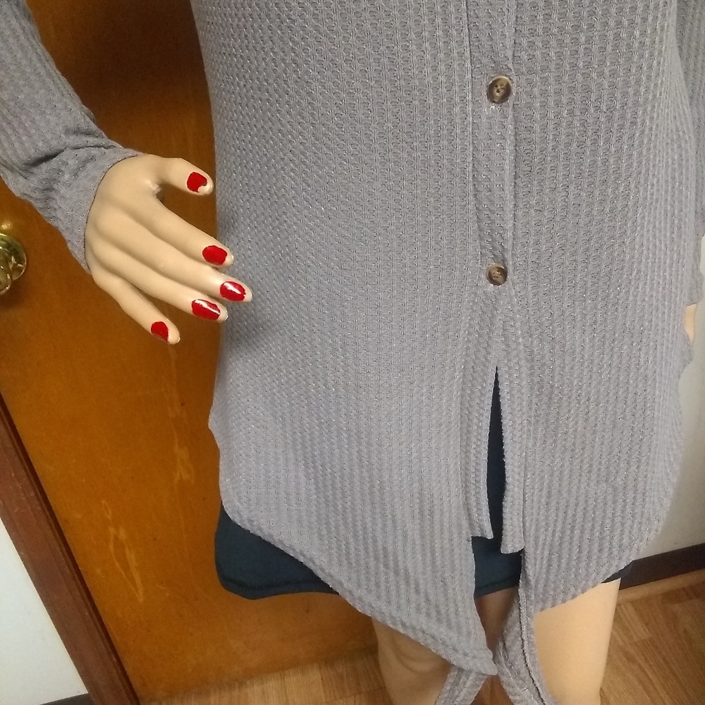 Blouse - Picture 2 of 2